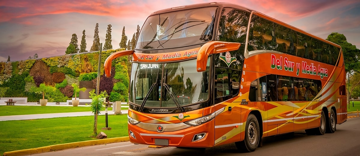 Del Sur y Media Agua